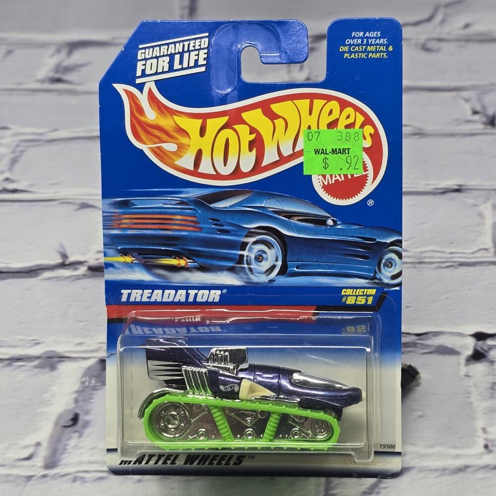 Hot Wheels Treadator ~ Collector #851 Green and Purple, 1997 Mattel